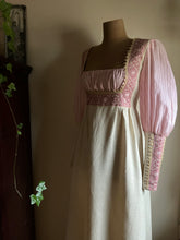 Load image into Gallery viewer, Authentic 1960&#39;s vintage Tea Rose Pink black label Gunne Sax
