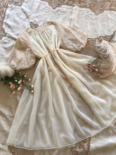 Load image into Gallery viewer, Authentic 1960’s ivory Vanity Fair robe
