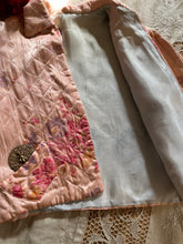 Load image into Gallery viewer, 1940’s Vintage Quilted Satin Bed Jacket
