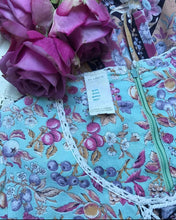 Load image into Gallery viewer, Authentic 1970’s vintage floral and bird print calico dress
