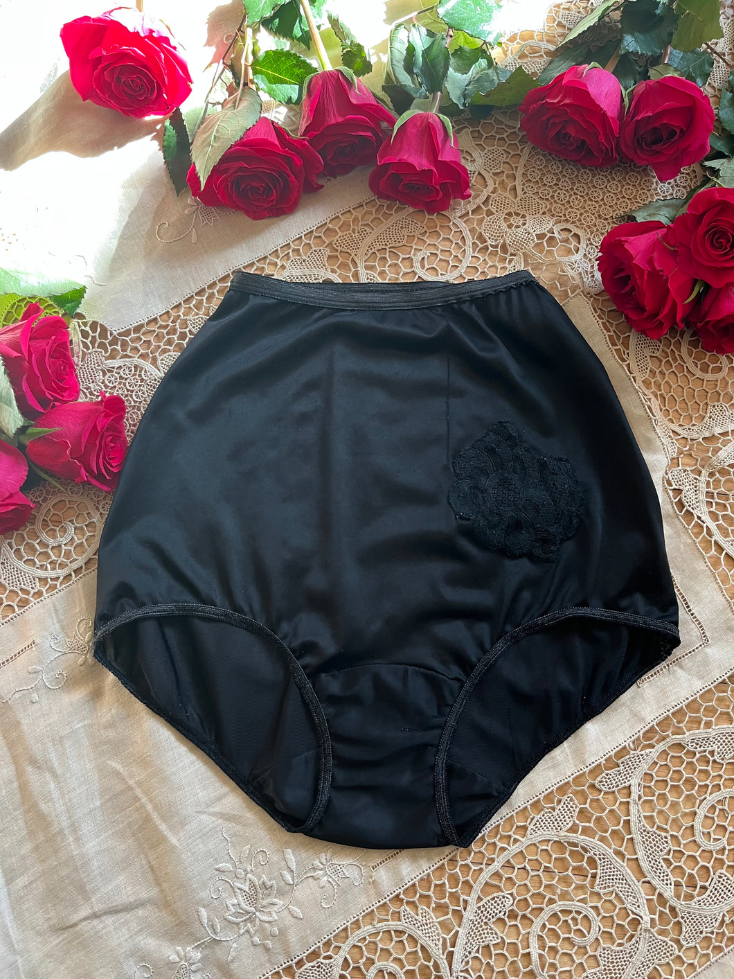 Authentic 1960’s vintage Kayser Black Nylon Pillow Tab Granny Panties