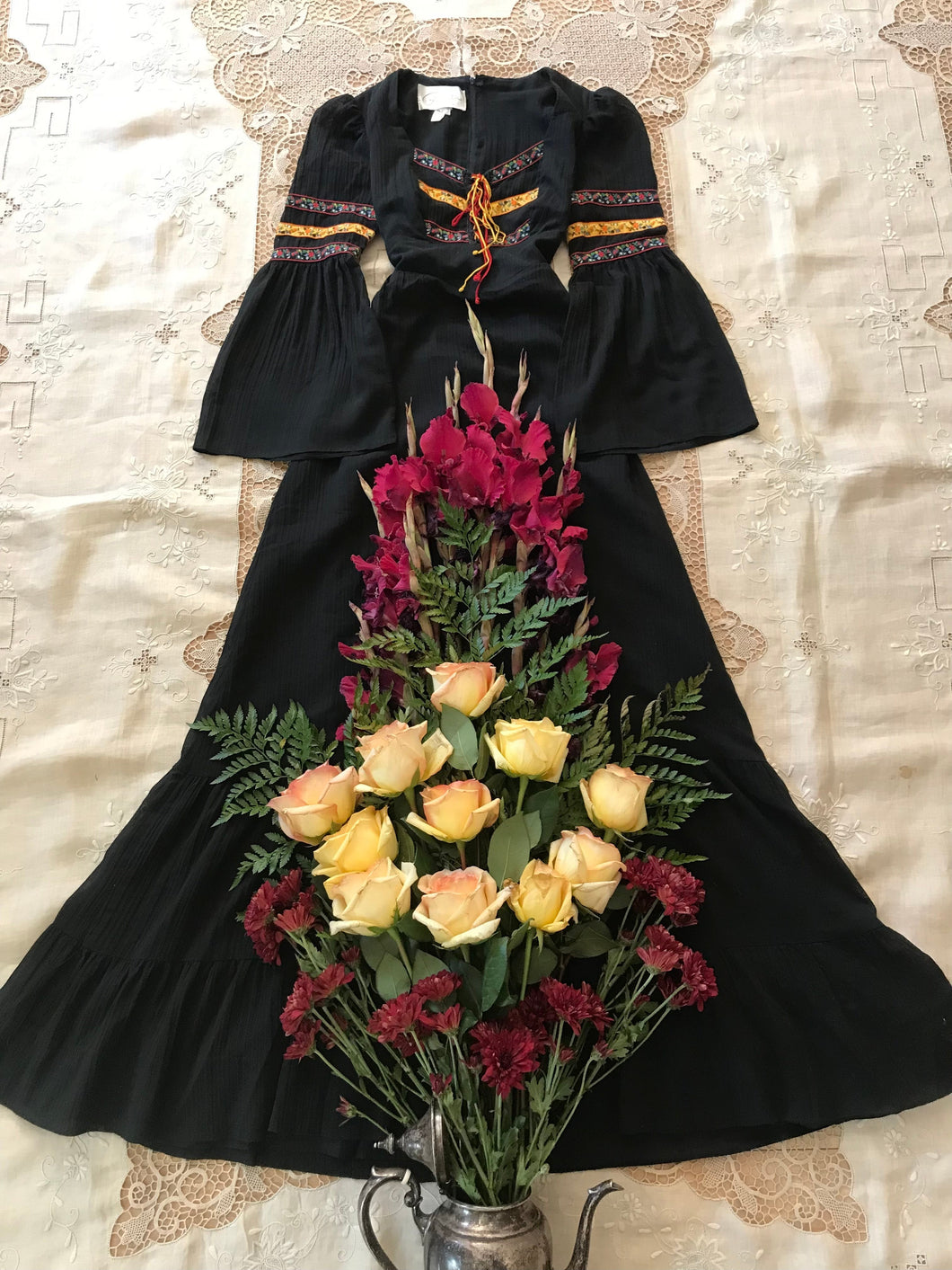Authentic 1970's vintage dress by Roberta