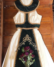 Load image into Gallery viewer, Incredibly rare authentic 1970’s vintage Green Velveteen Gunne Sax dress
