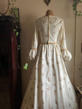 Load image into Gallery viewer, Medieval 1960&#39;s vintage Ivory Flocked Poplin black label Gunne Sax dress
