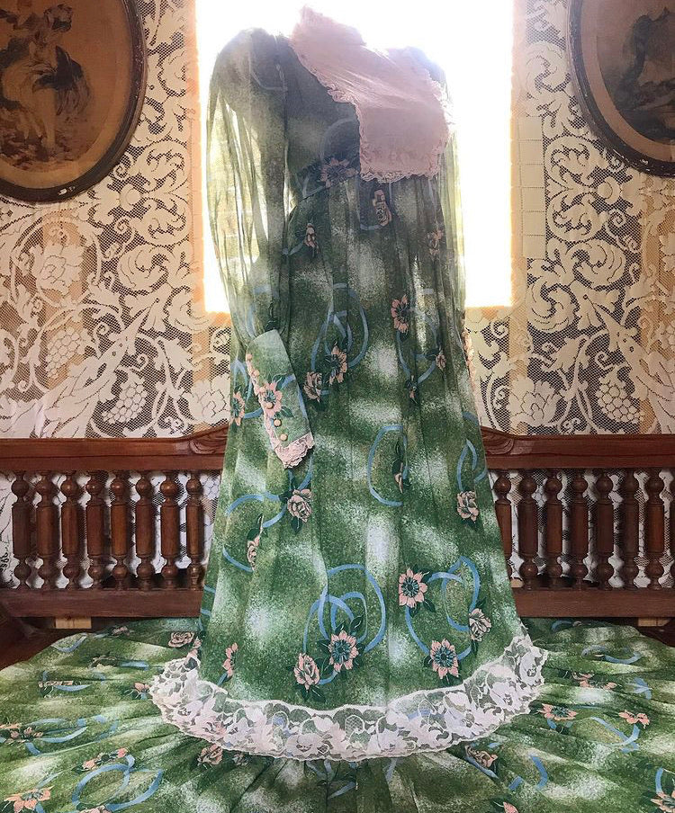 Sale~ 1970’s Vintage moss green Candi Jones maxi dress