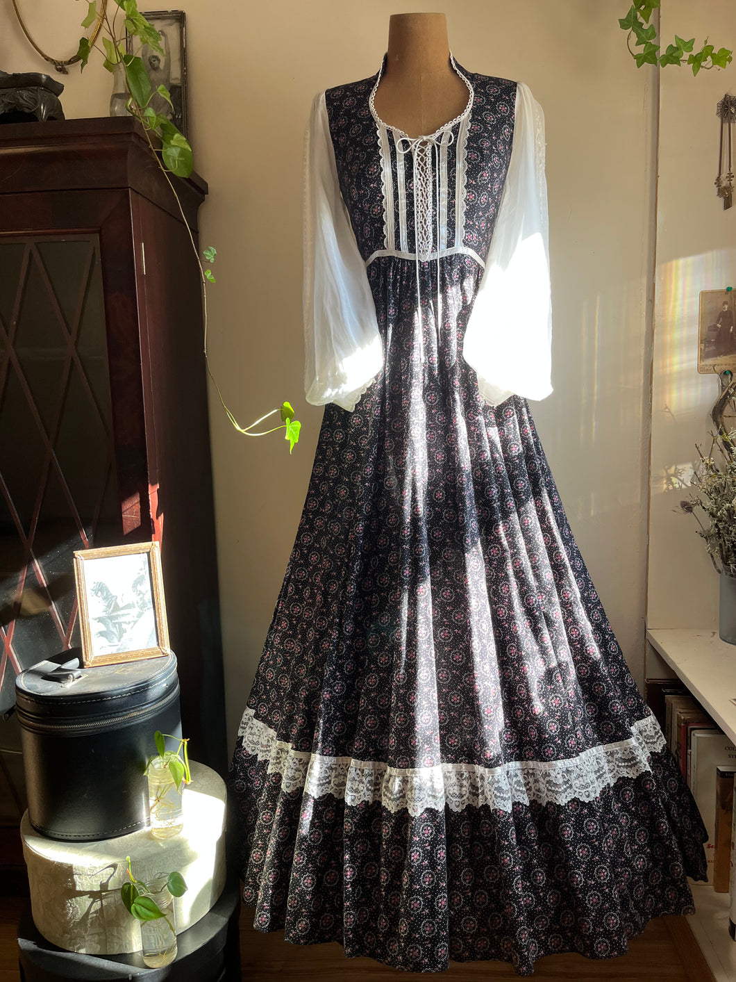 Authentic 1970’s Vintage Black Calico Gunne Sax Maxi Dress