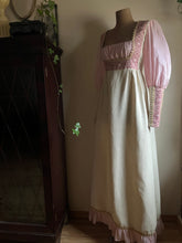 Load image into Gallery viewer, Authentic 1960&#39;s vintage Tea Rose Pink black label Gunne Sax
