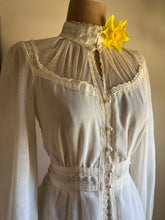 Load image into Gallery viewer, Authentic 1970&#39;s vintage ivory voile and net lace Gunne Sax blouse
