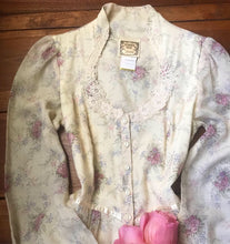 Load image into Gallery viewer, Authentic 1970’s vintage floral voile Gunne Sax dress
