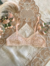 Load image into Gallery viewer, Incredible 1920’s 1930’s lace bralette
