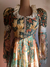 Load image into Gallery viewer, Incredible Collectors Garden of Eden Gunne Sax Dress
