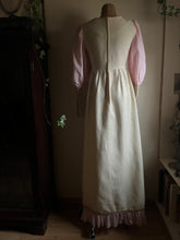Load image into Gallery viewer, Authentic 1960&#39;s vintage Tea Rose Pink black label Gunne Sax

