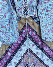 Load image into Gallery viewer, Authentic 1970’s vintage floral and bird print calico dress
