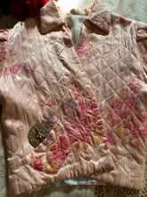 Load image into Gallery viewer, 1940’s Vintage Quilted Satin Bed Jacket
