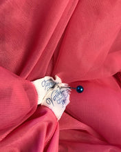 Load image into Gallery viewer, Authentic 1950’s fuchia pink Vanity Fair peignoir 2 piece set
