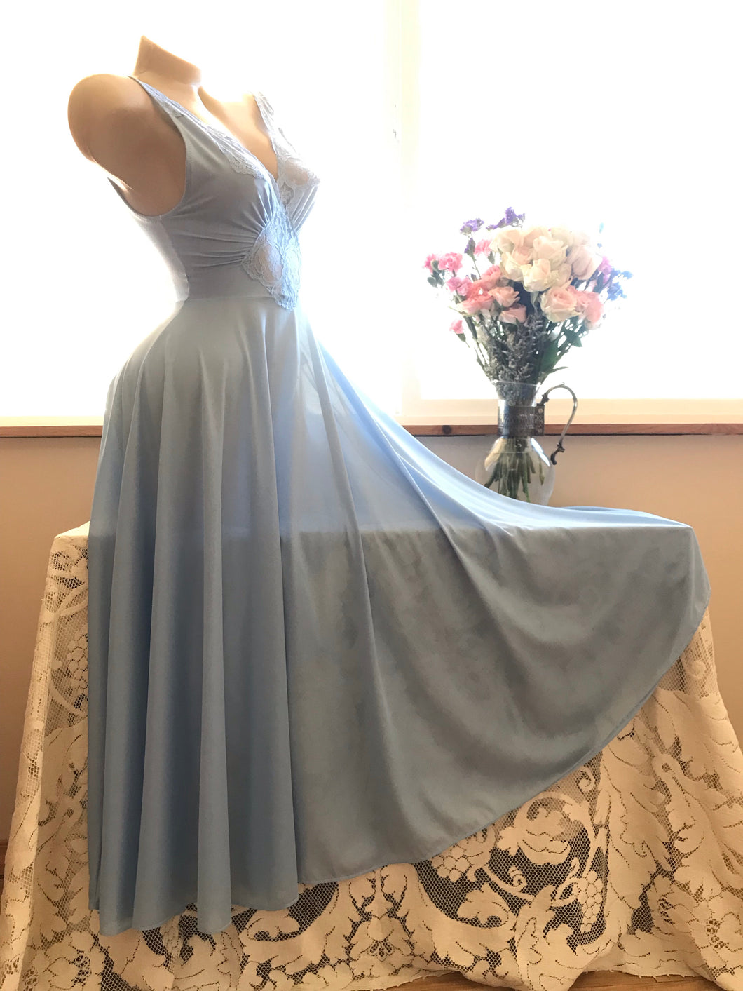 Authentic 1980’s vintage periwinkle blue Olga Bodysilk nightgown