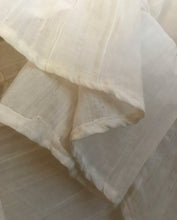 Load image into Gallery viewer, Beautiful 1970&#39;s vintage ivory crepe maxi dress
