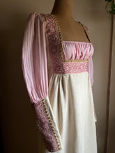 Load image into Gallery viewer, Authentic 1960&#39;s vintage Tea Rose Pink black label Gunne Sax
