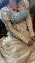 Load image into Gallery viewer, Beautiful Medieval 1960&#39;s vintage black label Gunne Sax Dress
